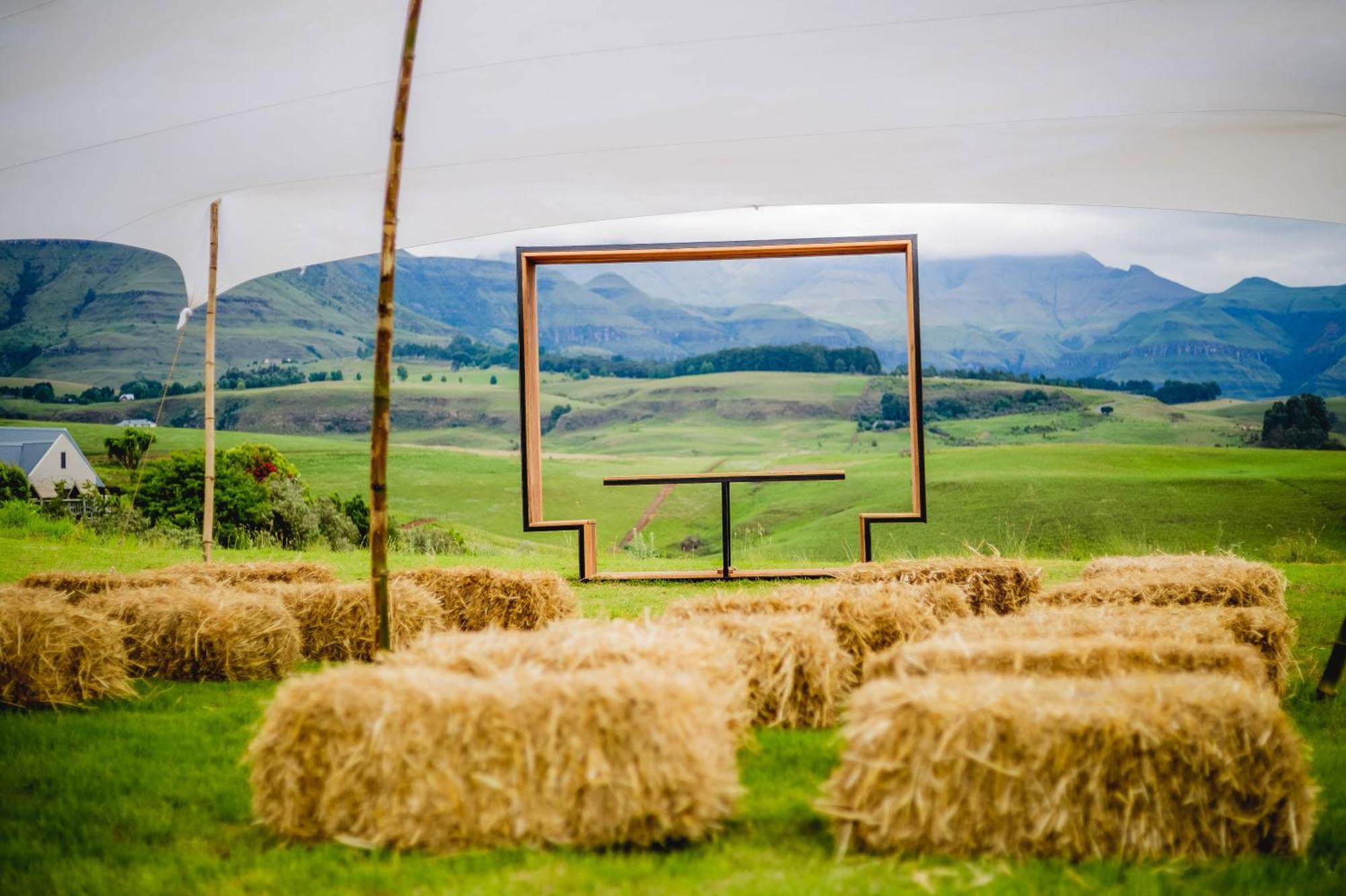 Dragonview Lodge Champagne Valley エクステリア 写真